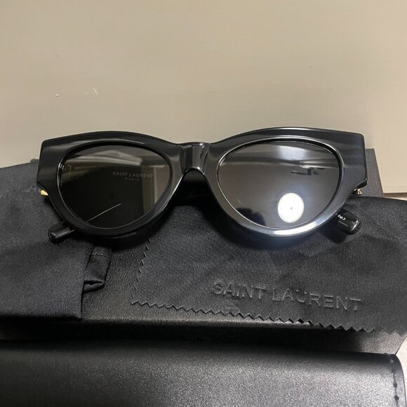 Saint Laurent Bold Black Statement Shades Gold Logo Street Style Chic main image 7